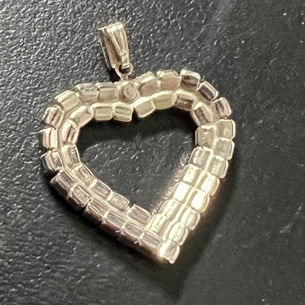 Vintage Rhinestone Heart Pendant Silver Tone Clear Stones‎ - Picture 2 of 7